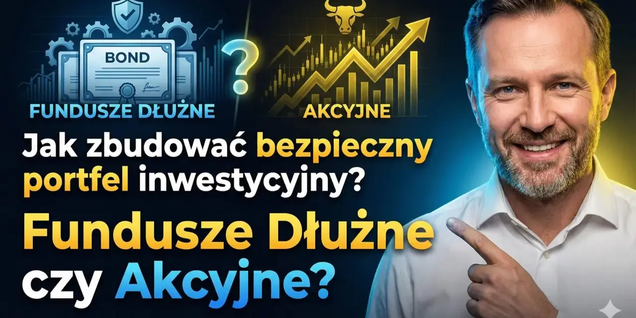 Mężczyzna wskazuje na grafikę porównującą fundusze dłużne i akcyjne. Czy warto inwestować w obligacje?