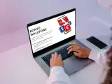 PKO BP: konto walutowe z kartą wielowalutową ułatwia wypłatę euro w oddziale i zakupy.
